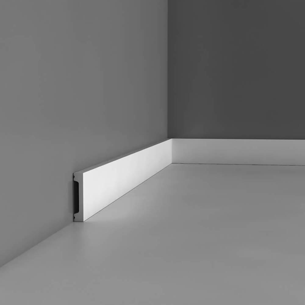 Türumrandung DX157-2300 _L Orac Decor Stuckleiste